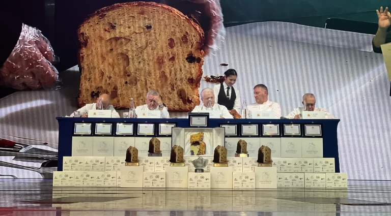 Scopri di più sull'articolo Panettone senza confini 2023: ecco chi ha vinto l’VIII edizione